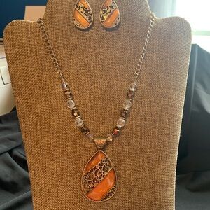 Elegant Brown and Gold Necklace and Earring Set